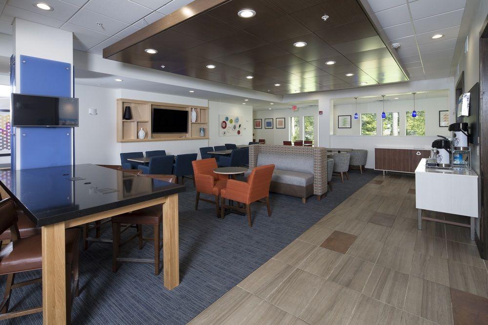 Comfort Inn La Porte Екстериор снимка