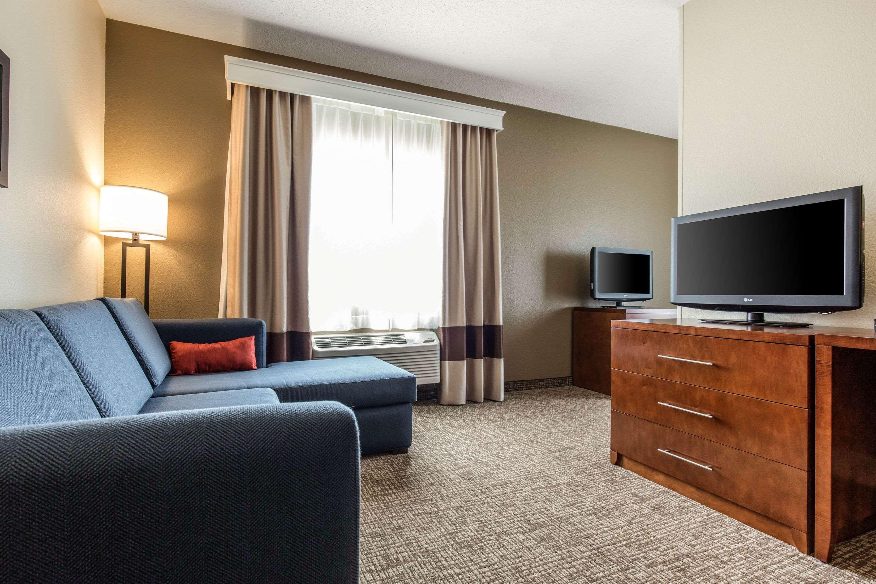 Comfort Inn La Porte Екстериор снимка