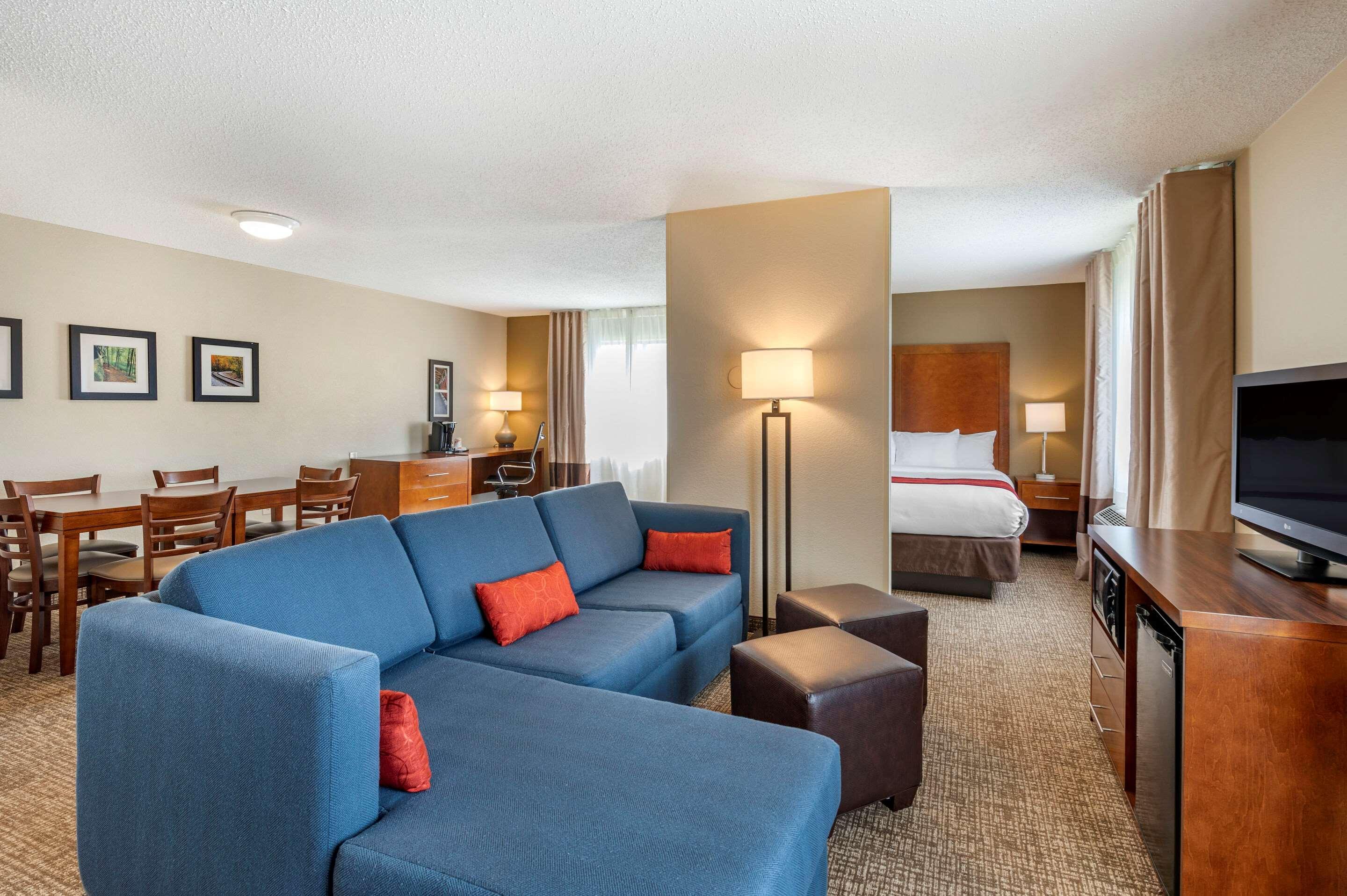 Comfort Inn La Porte Екстериор снимка