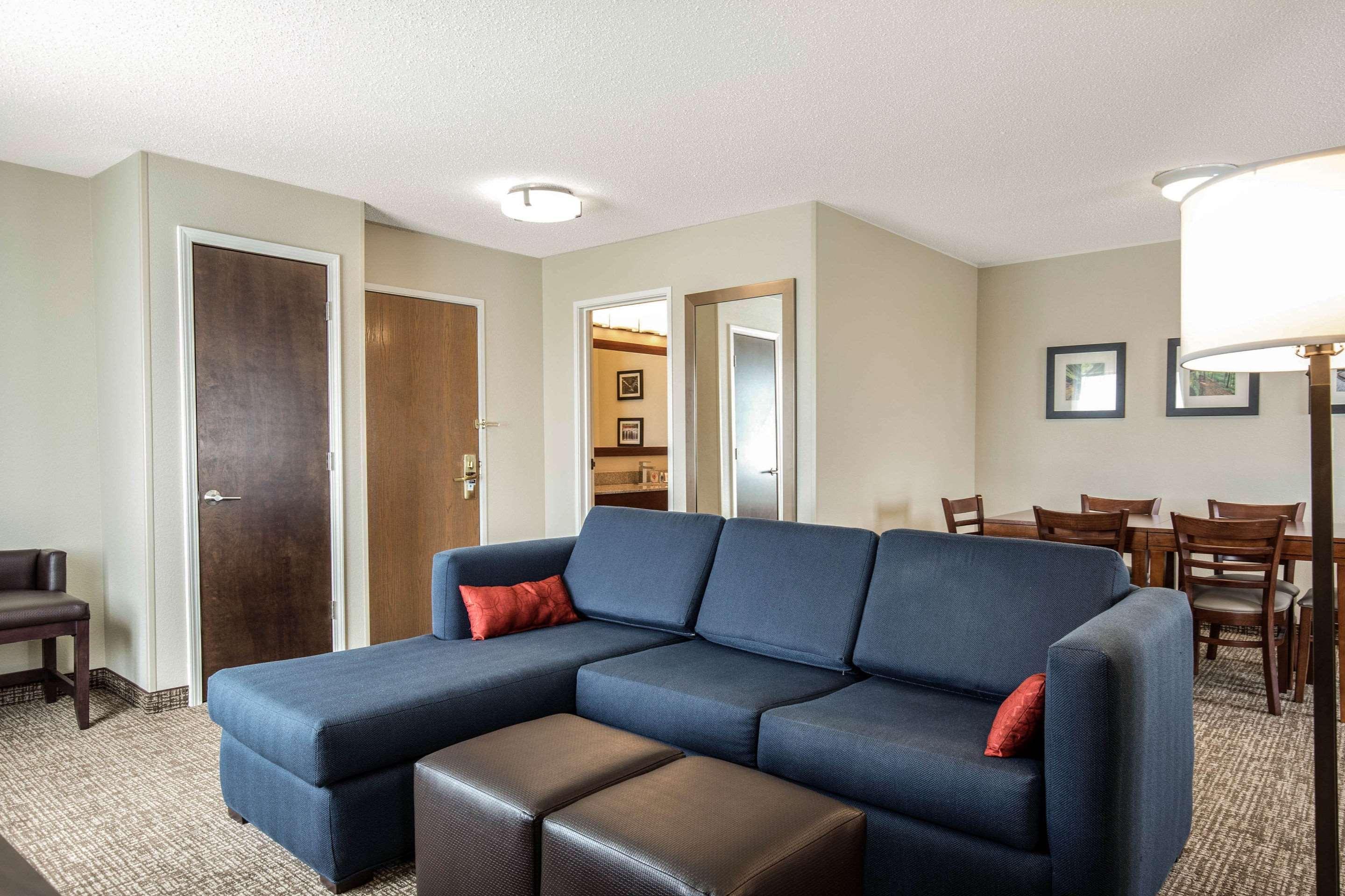 Comfort Inn La Porte Екстериор снимка